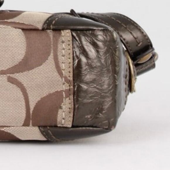 Coach Vintage Y2K Bleecker Signature Soho Bag - Picture 9 of 10
